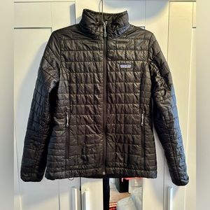 Patagonia Nano black women’s medium